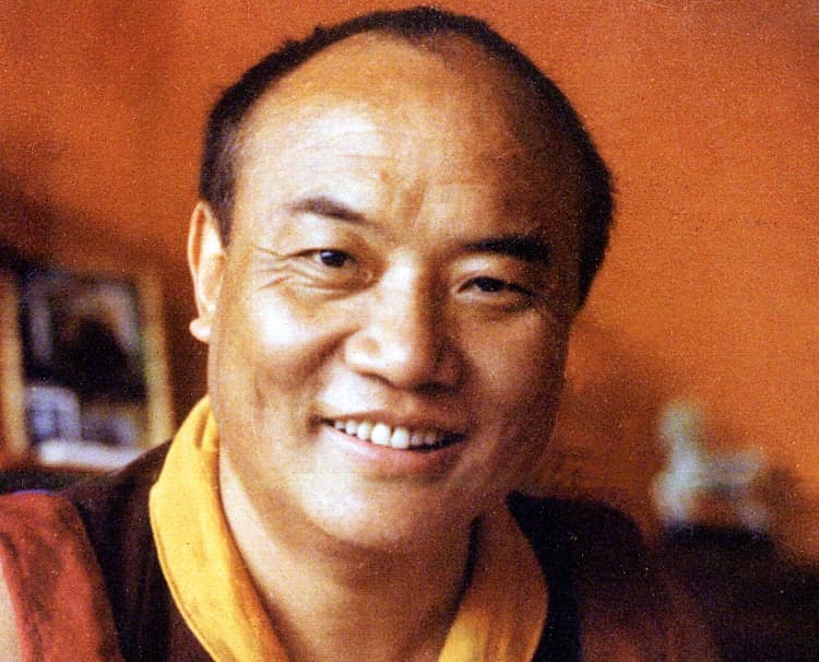 16 KARMAPA